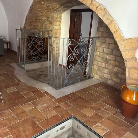 圣乔瓦尼·罗通多A Casa Di Laura公寓 外观 照片