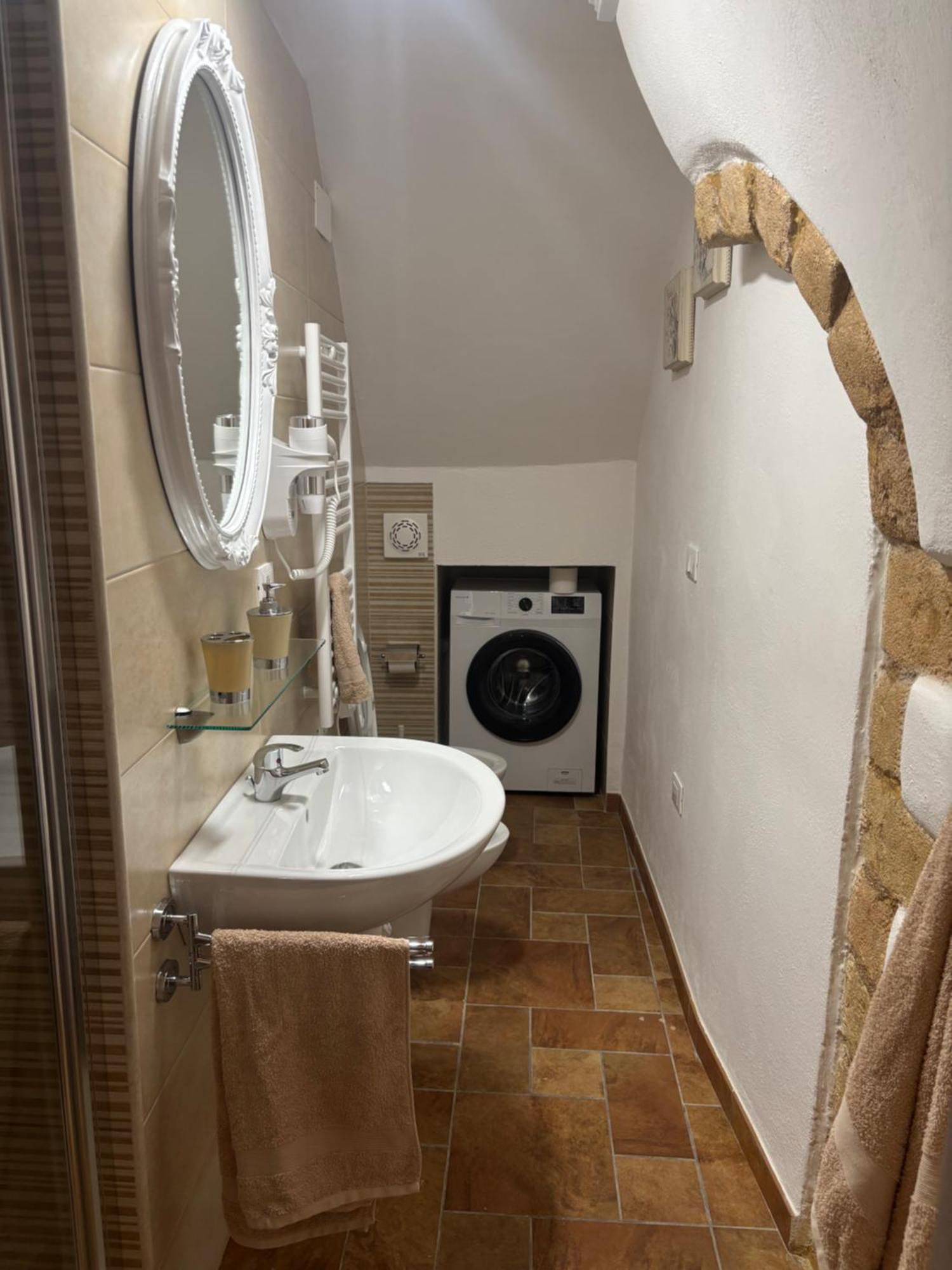 圣乔瓦尼·罗通多A Casa Di Laura公寓 外观 照片