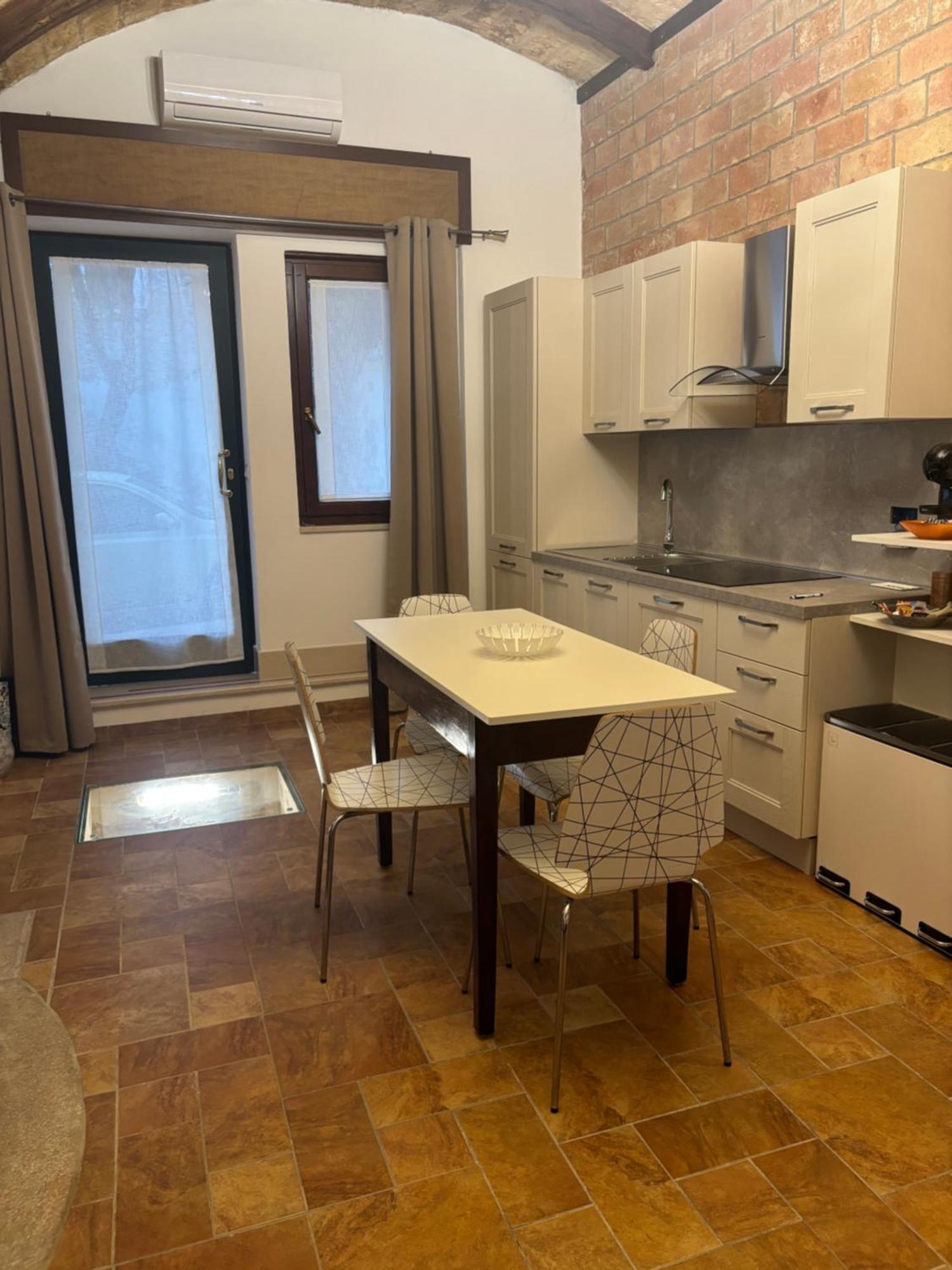 圣乔瓦尼·罗通多A Casa Di Laura公寓 外观 照片